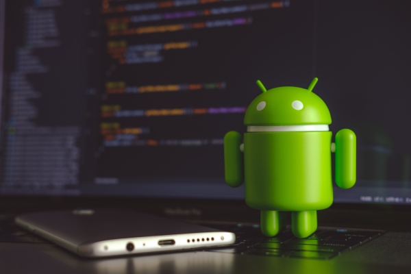 Aplicații gratuite de spionaj pentru Android